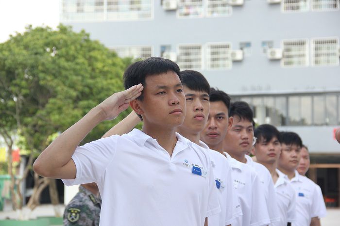 军事训练1.JPG