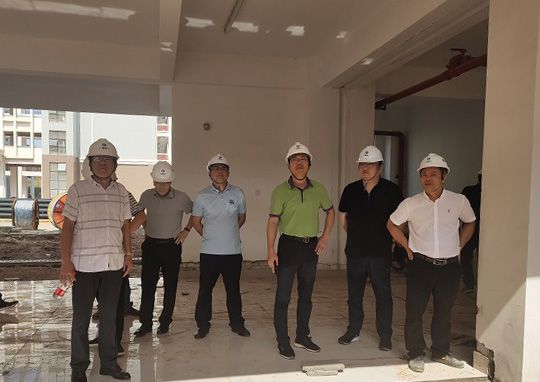 现场领导。李斌 摄（建图）.jpg