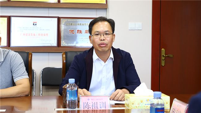 陈祖训作表态讲话。谭龙 摄（建图）.jpg