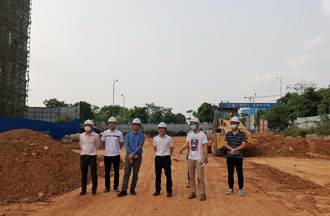 查抄现场。陈柳林 摄（建图）.jpg