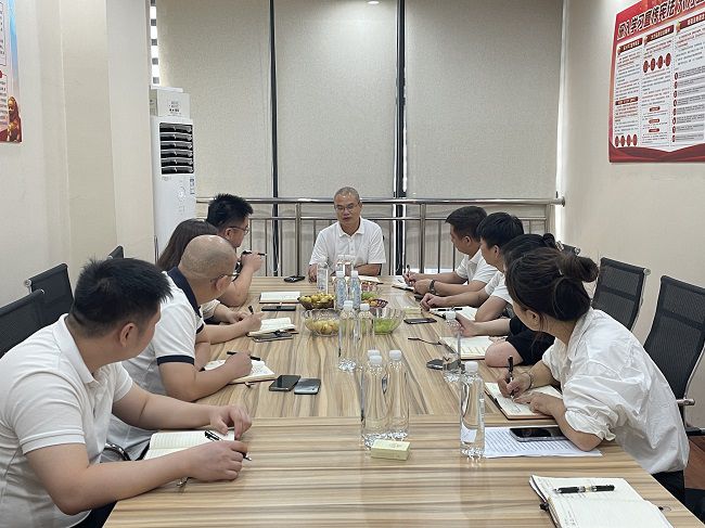 调研会现场；频 摄（建图）.jpg