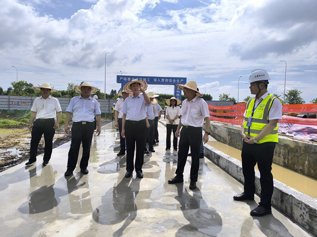 1722416472